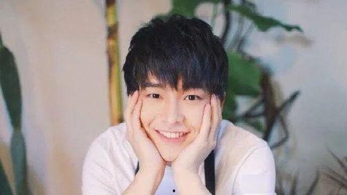 娱乐吃瓜君彭昱畅